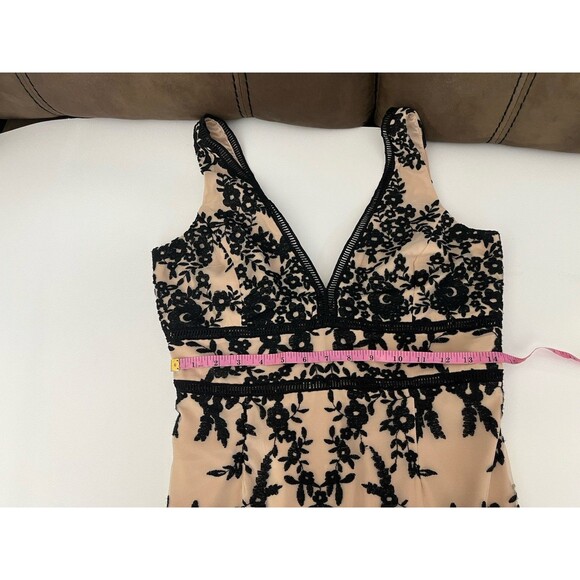 BARDOT Women’s Pencil Dress black / cream lace/ EMBROIDERED Size 8/M Zipper Back - Picture 5 of 15